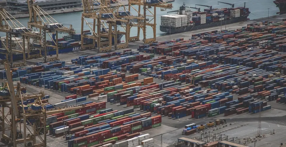 Voorkom schade door bouwplaats- en havenbeveiliging